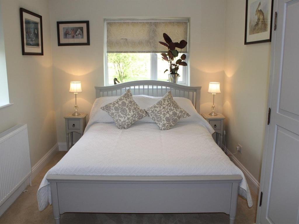 Sunny Nest Bed & Breakfast Bourton-on-the-Water Exterior photo